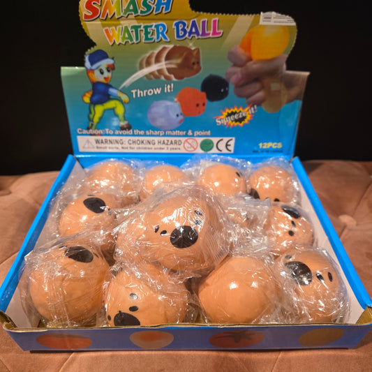 Smash water ball -capybara-