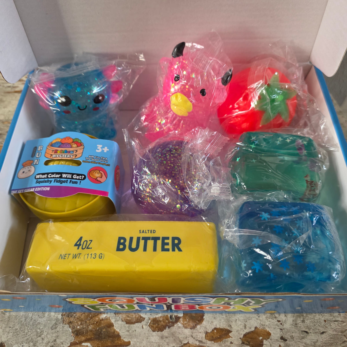 Squishy box -turkoosi-